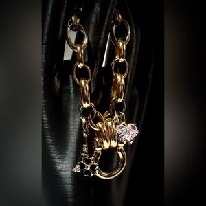 Elegant Gold Carabiner Bracelet with Crystal Charm